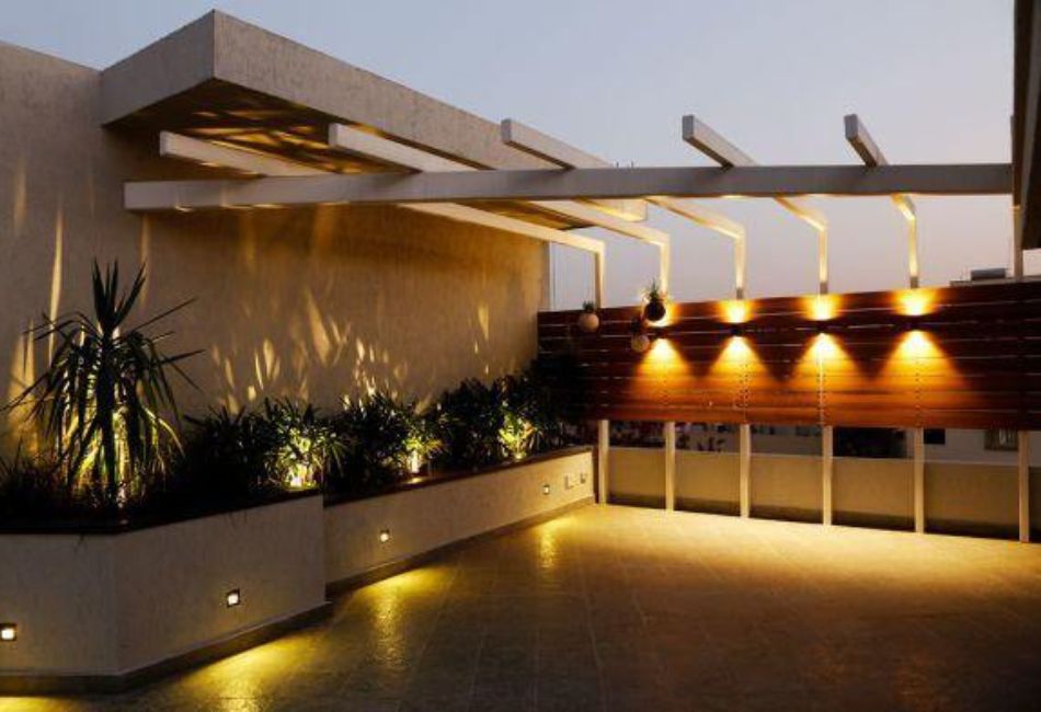 Brighten Your Rooftop Design Using Lightning